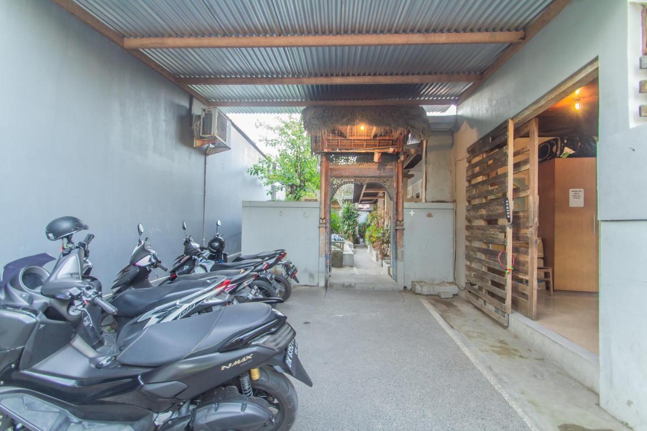 Sadana Bali Guesthouse Санур Экстерьер фото