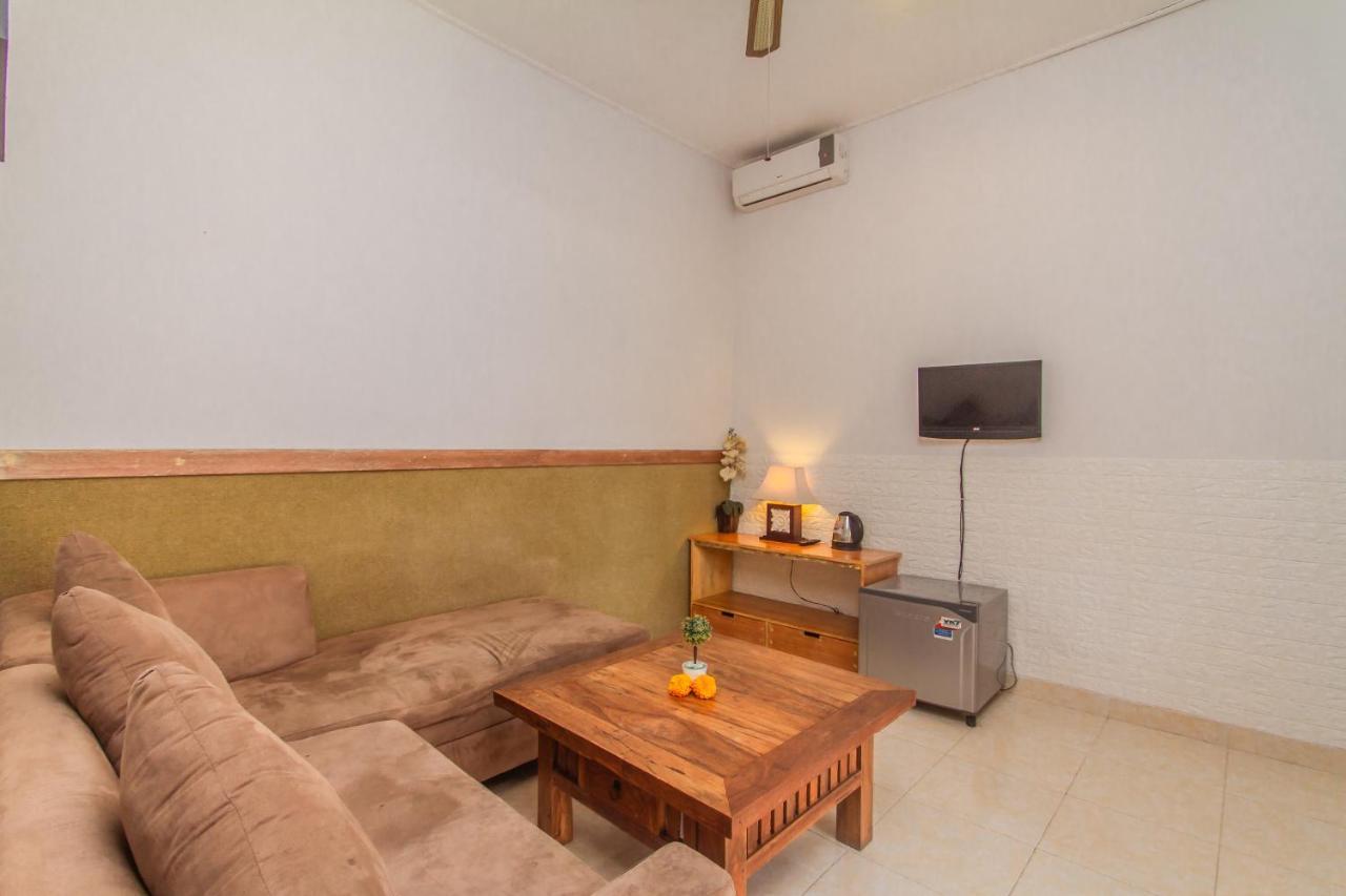 Sadana Bali Guesthouse Санур Экстерьер фото